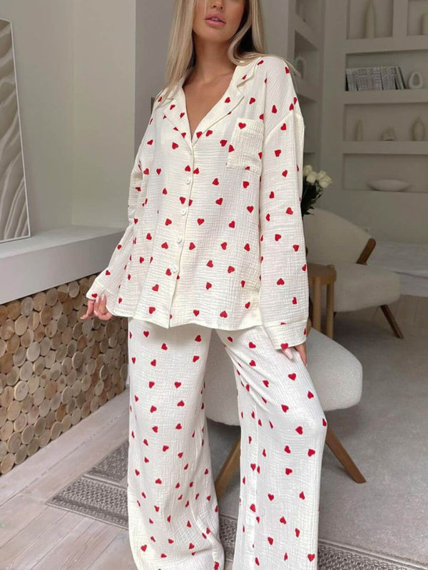 Ensemble pyjama à boutons avec imprimé cœurs mignon